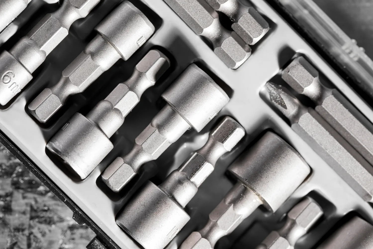 stainless steel fasteners and standard industrial parts for machinery and construction